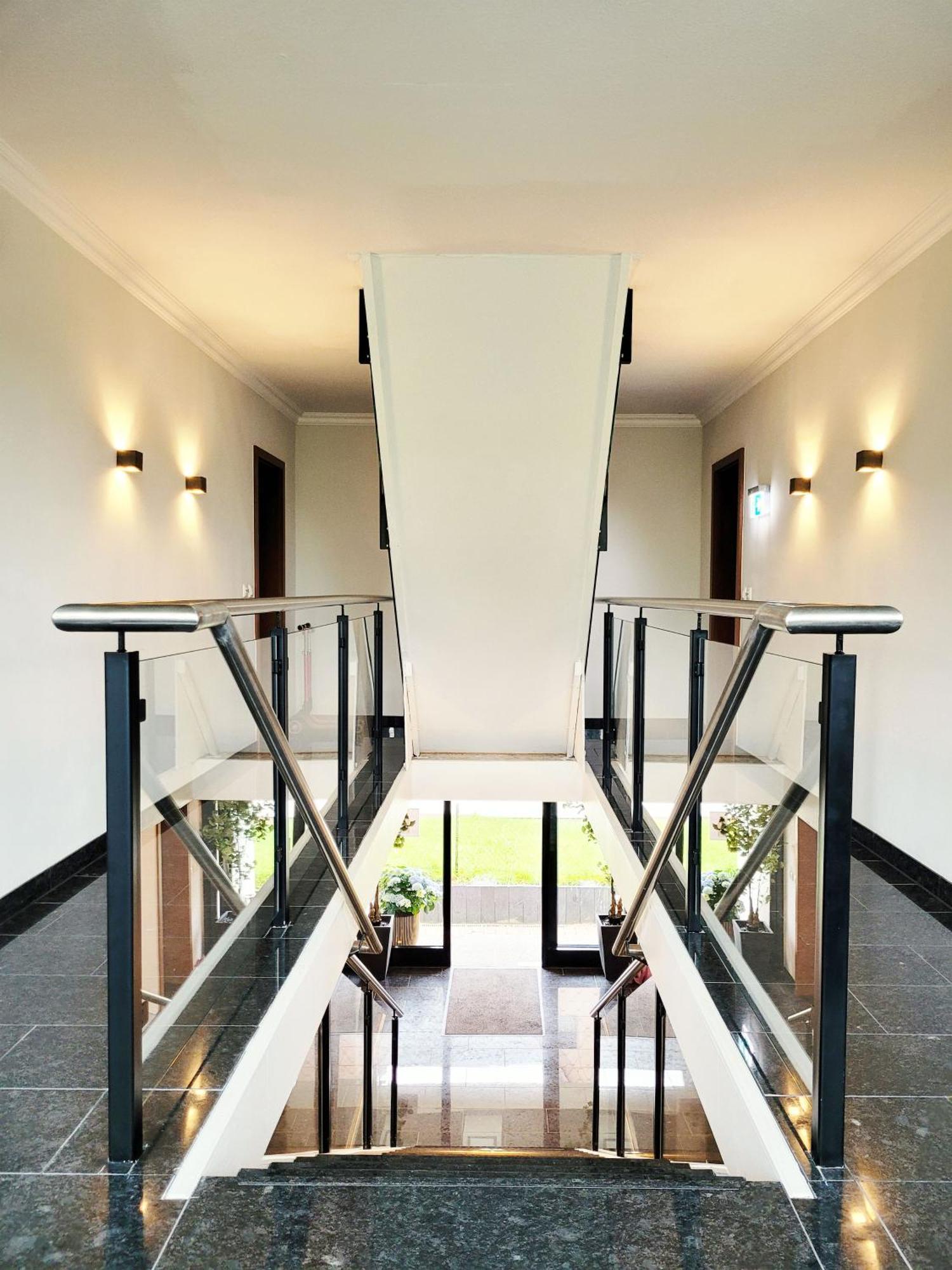 Hochwertige Ferienwohnung Mit Sonnenterrasse & Gartenblick, Nur Wenige Gehminuten Zum Strand Scharbeutz Bagian luar foto
